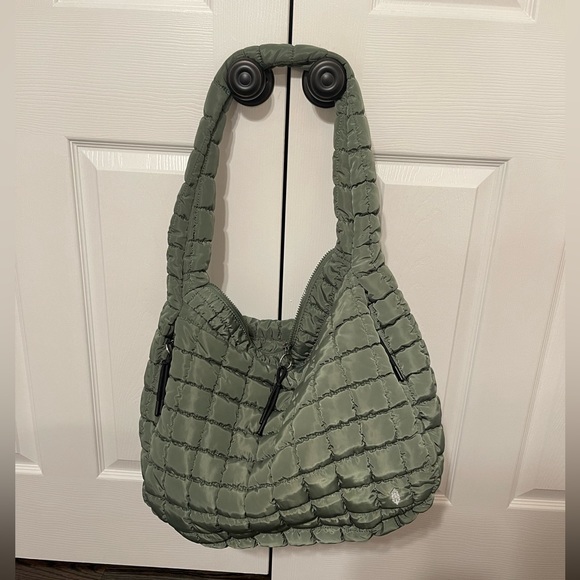 Free People Handbags - Free People Carryall Bag!!